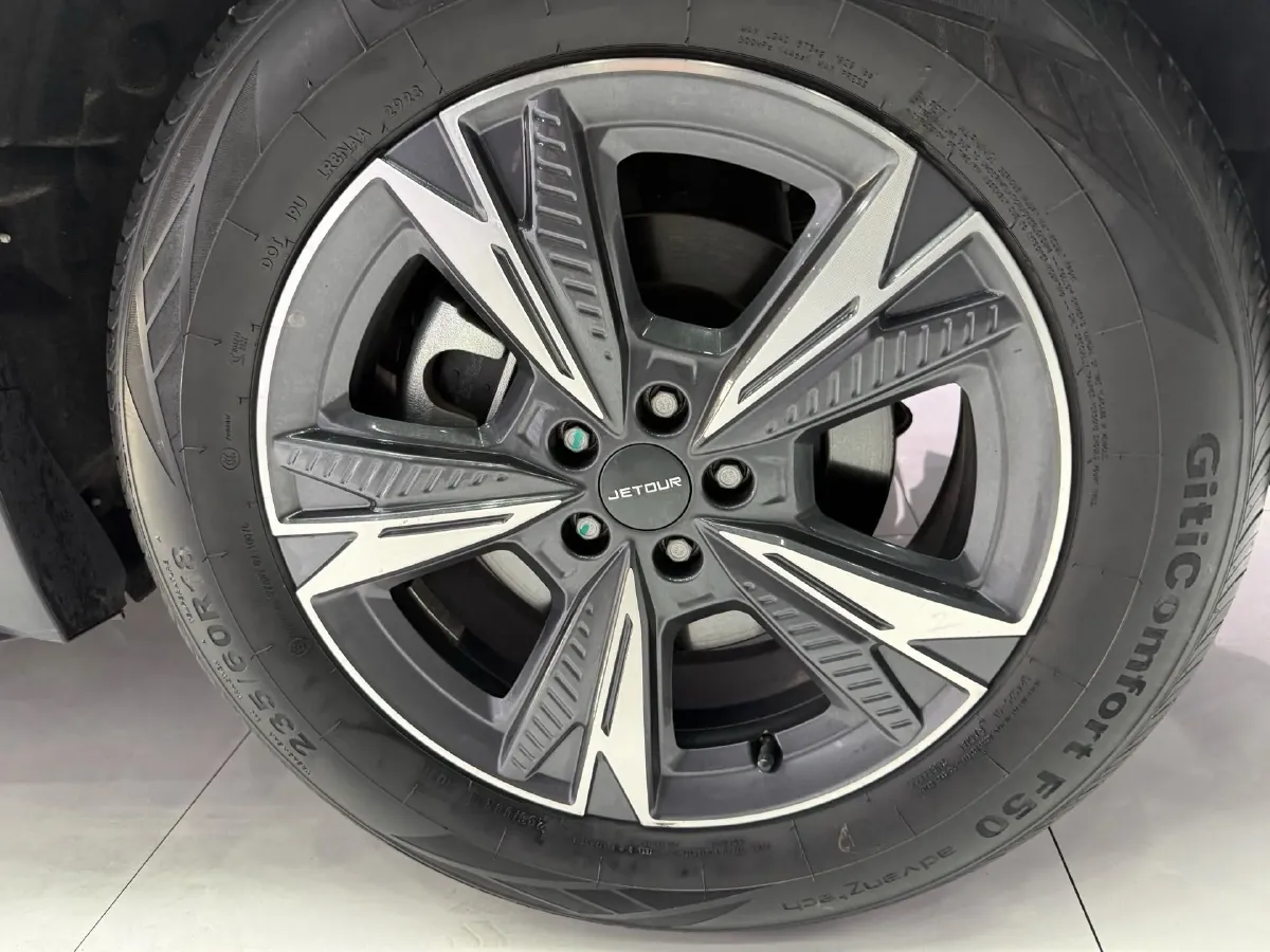 2023 Jetour DASHING 1.5T 156HP L4 6DCT,autocango,china used car exporter,china ev exporter,chinese used car exporter,chinese used ev exporter