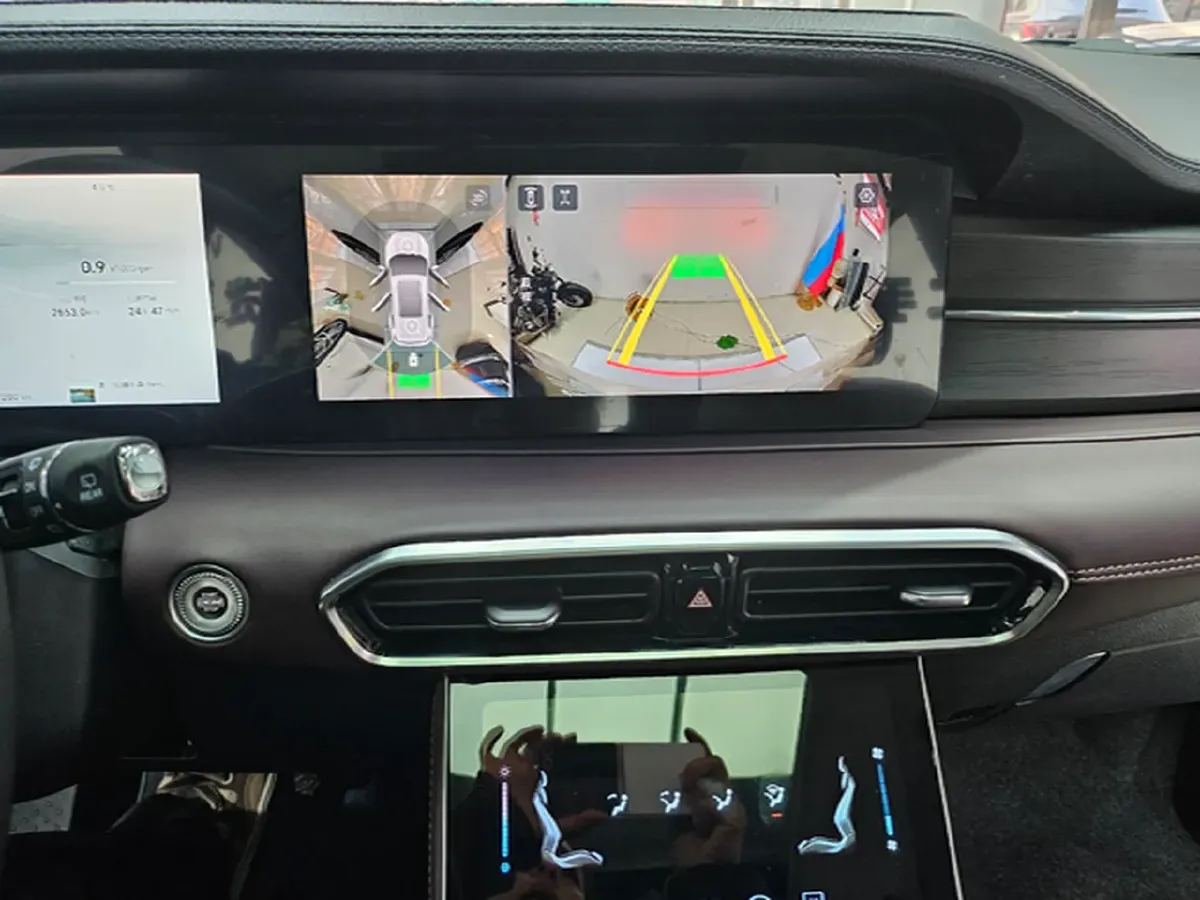 2025 Jetour X90 Plus 1.6T 197HP L4 7DCT,autocango,china used car exporter,china ev exporter,chinese used car exporter,chinese used ev exporter