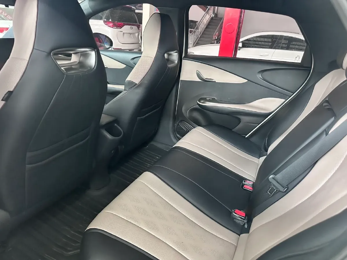 2023 BYD Dolphin BEV 44.928KWH,autocango,china used car exporter,china ev exporter,chinese used car exporter,chinese used ev exporter