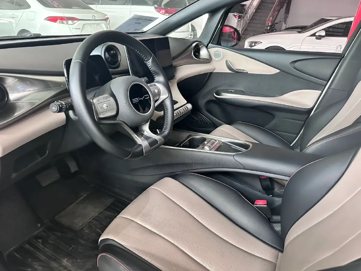 2023 BYD Dolphin BEV 44.928KWH,autocango,china used car exporter,china ev exporter,chinese used car exporter,chinese used ev exporter