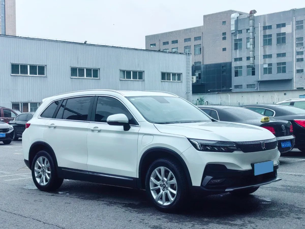 2021 Skyworth EV6 BEV 71.98KWH,autocango,china used car exporter,china ev exporter,chinese used car exporter,chinese used ev exporter