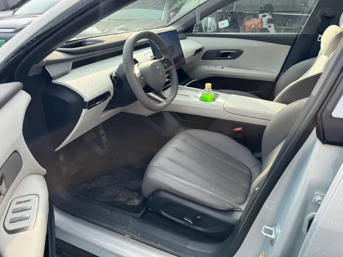 2026 Deepal L06 BEV,autocango,china used car exporter,china ev exporter,chinese used car exporter,chinese used ev exporter