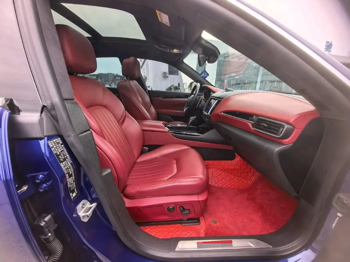 2019 Maserati Levante 3.0T 350HP V6 8AT,autocango,china used car exporter,china ev exporter,chinese used car exporter,chinese used ev exporter