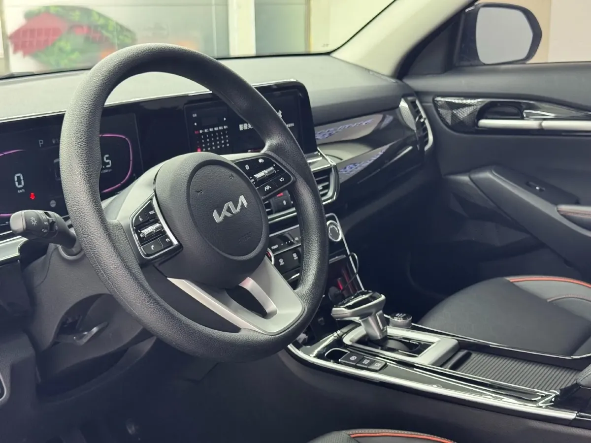 2023 Kia Seltos 1.5L 115HP L4 CVT,autocango,china used car exporter,china ev exporter,chinese used car exporter,chinese used ev exporter