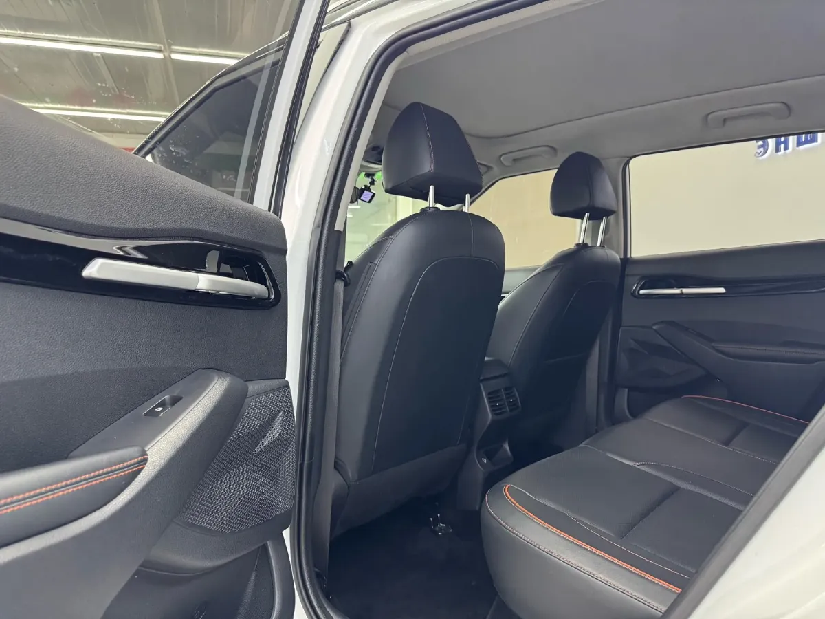 2023 Kia Seltos 1.5L 115HP L4 CVT,autocango,china used car exporter,china ev exporter,chinese used car exporter,chinese used ev exporter