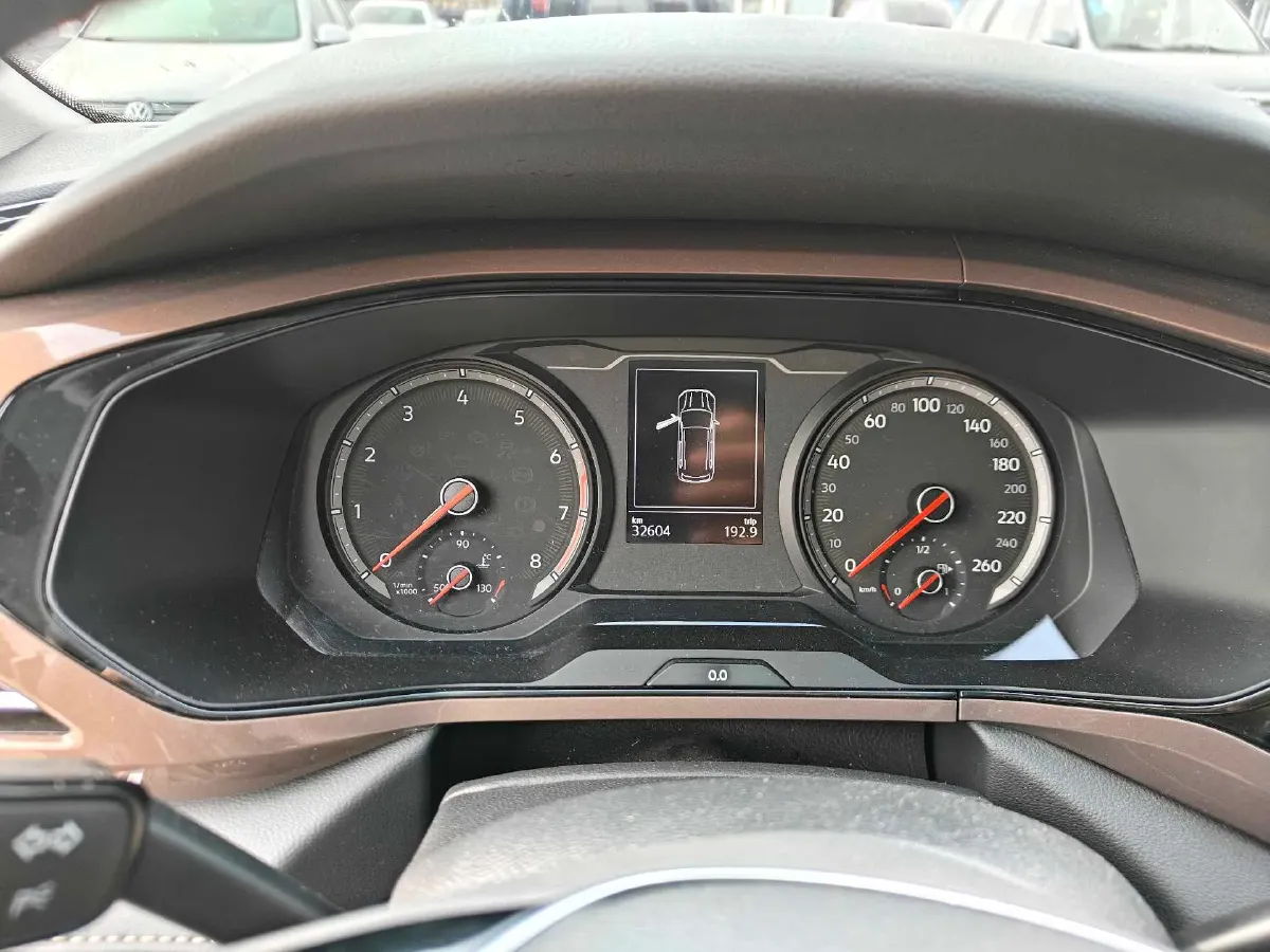 2021 Volkswagen Tharu 1.4T 150HP L4 7DCT,autocango,china used car exporter,china ev exporter,chinese used car exporter,chinese used ev exporter