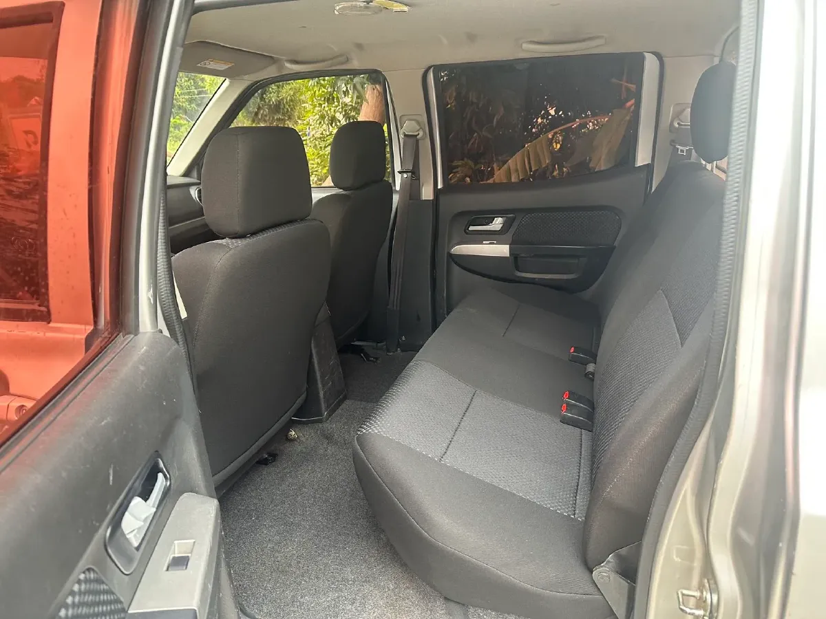 2018 Dongfeng RuiQi 2.5T 140HP L4 6MT,autocango,china used car exporter,china ev exporter,chinese used car exporter,chinese used ev exporter