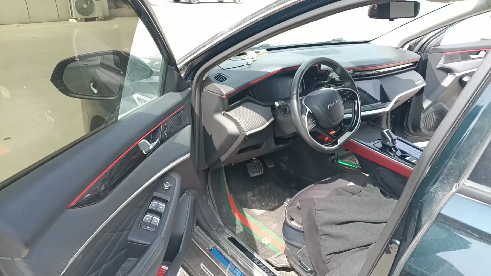 2021 DongFeng Aeolus YiXuan MAX 1.5T 190HP L4 7DCT,autocango,china used car exporter,china ev exporter,chinese used car exporter,chinese used ev exporter