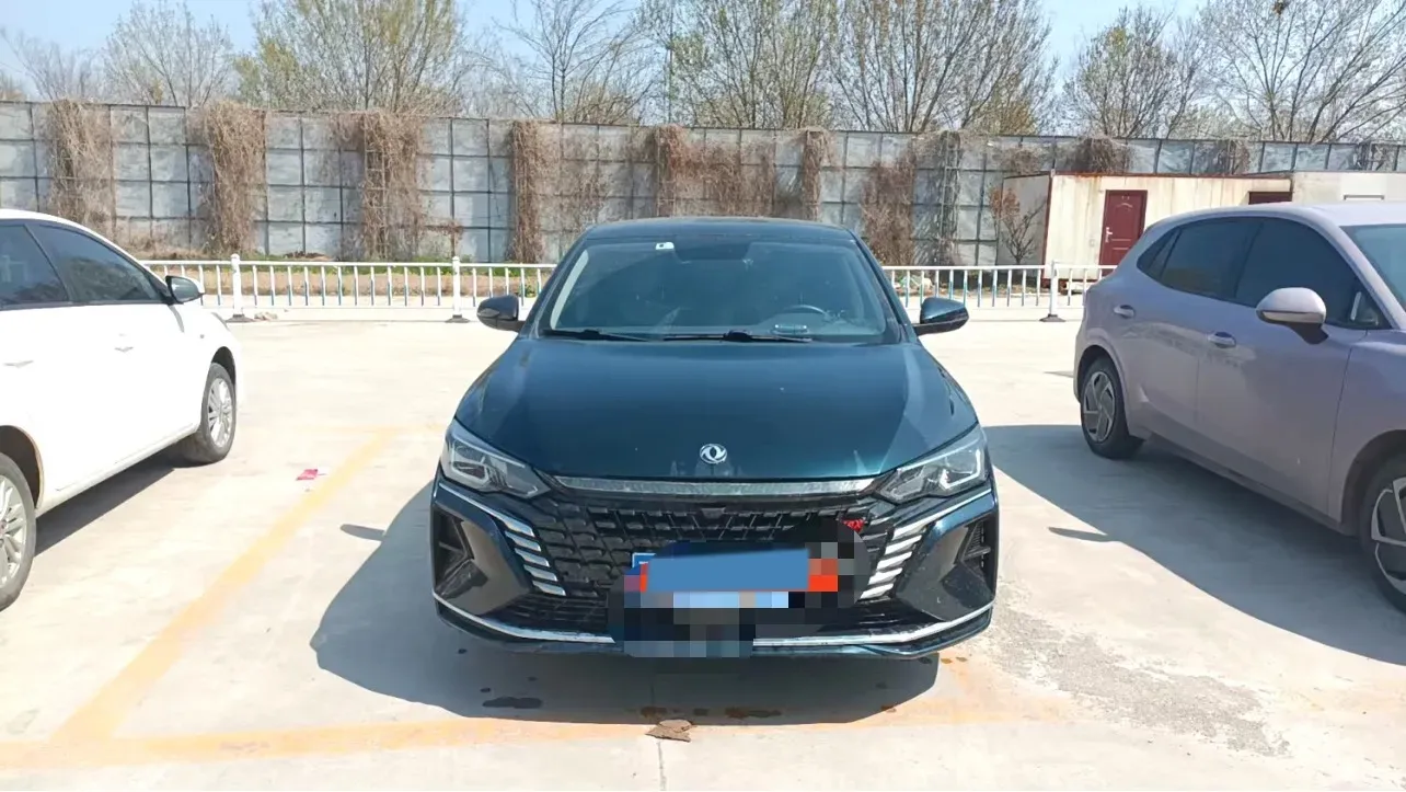 2021 DongFeng Aeolus YiXuan MAX 1.5T 190HP L4 7DCT,autocango,china used car exporter,china ev exporter,chinese used car exporter,chinese used ev exporter