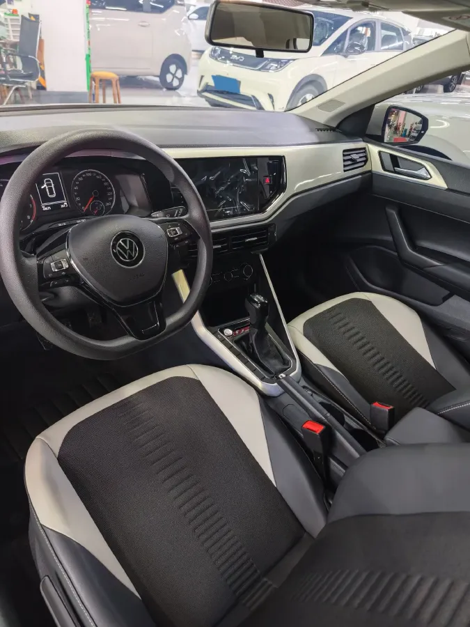 2023 Volkswagen Polo 1.5L 113HP L4 6AT,autocango,china used car exporter,china ev exporter,chinese used car exporter,chinese used ev exporter