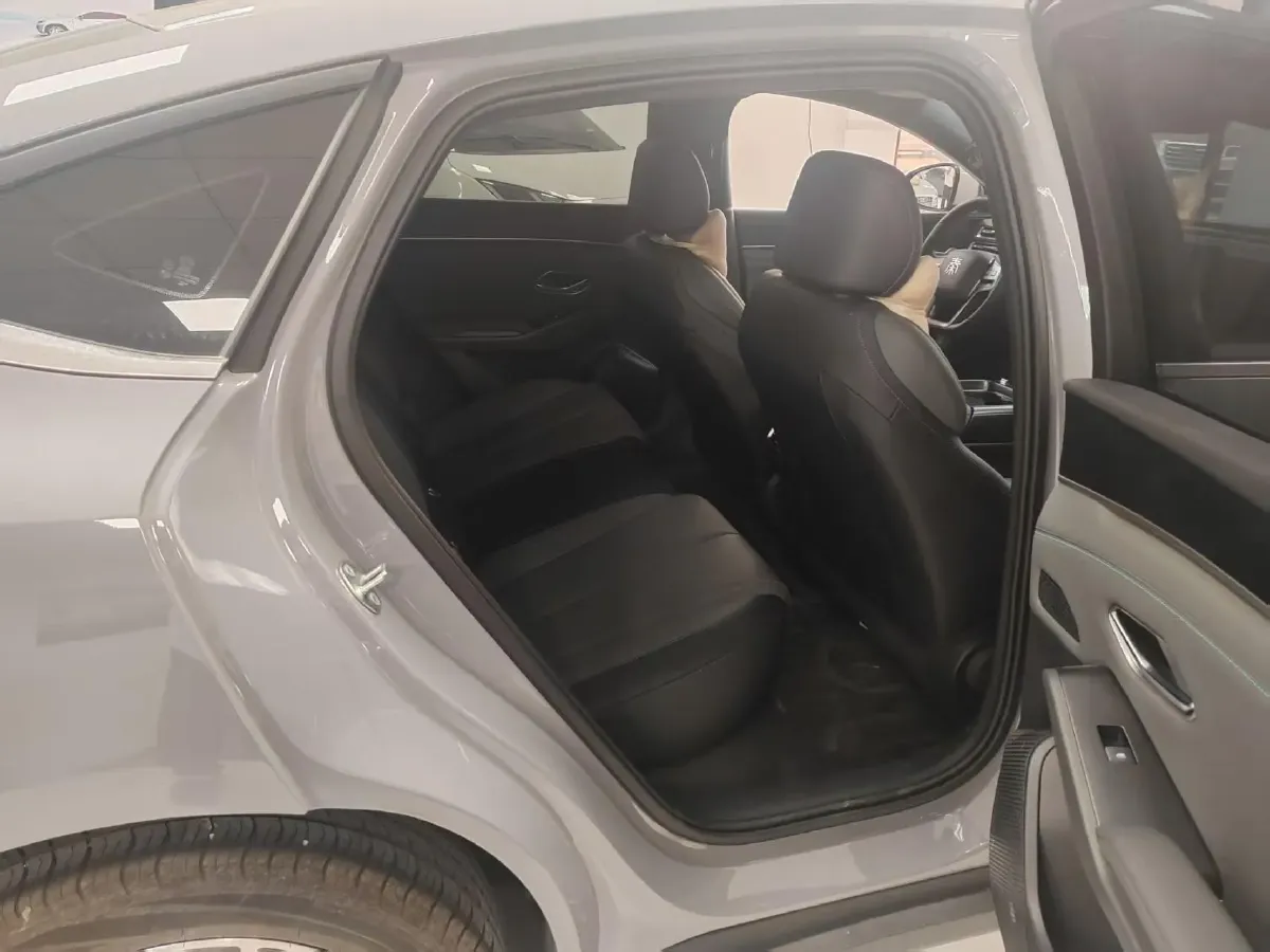 2026 BYD QinL 1.5L 101HP L4 E-CVT PHEV,autocango,china used car exporter,china ev exporter,chinese used car exporter,chinese used ev exporter