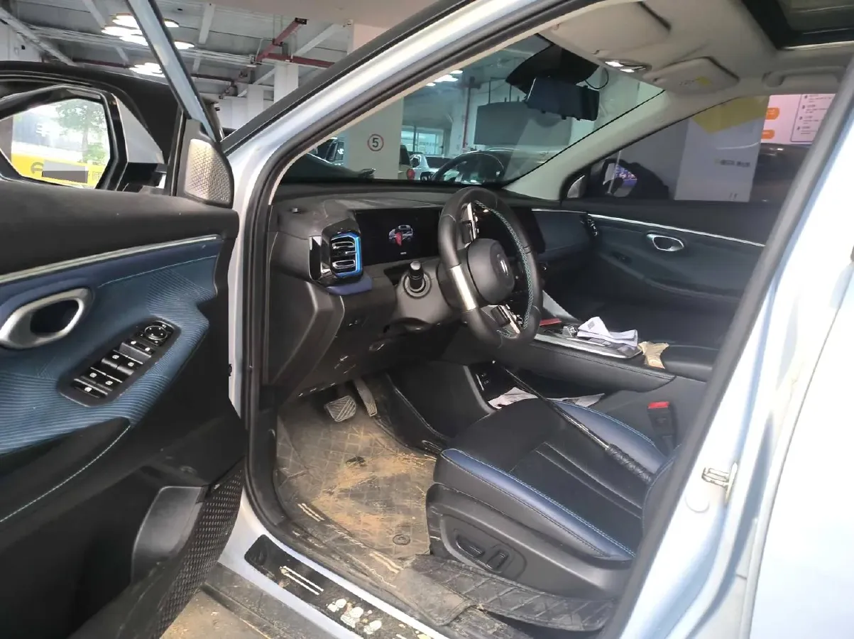 2023 GAC Trumpchi GS3 1.5T 177HP L4 7DCT,autocango,china used car exporter,china ev exporter,chinese used car exporter,chinese used ev exporter