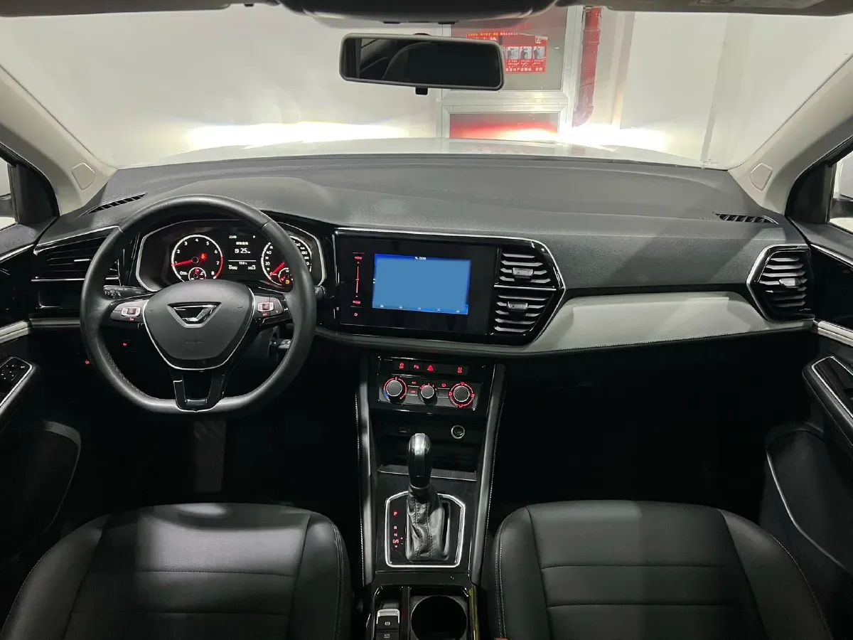 2022 Jetta VS7 1.4T 150HP L4 6AT,autocango,china used car exporter,china ev exporter,chinese used car exporter,chinese used ev exporter