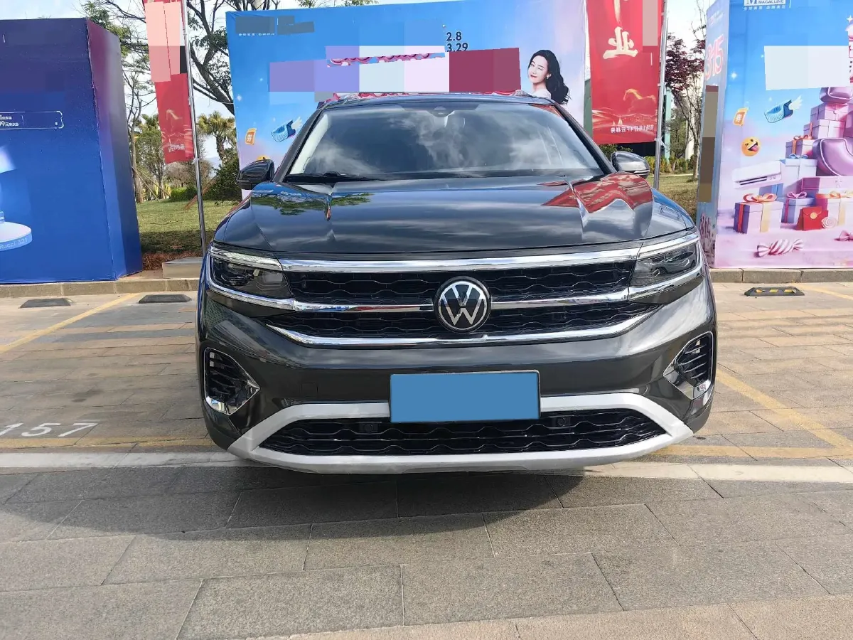 2021 Volkswagen Talagon 2.0T 220HP L4 7DCT,autocango,china used car exporter,china ev exporter,chinese used car exporter,chinese used ev exporter