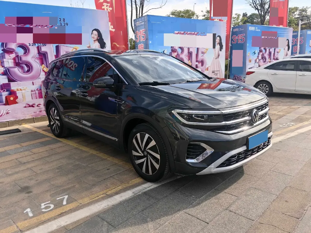 2021 Volkswagen Talagon 2.0T 220HP L4 7DCT,autocango,china used car exporter,china ev exporter,chinese used car exporter,chinese used ev exporter
