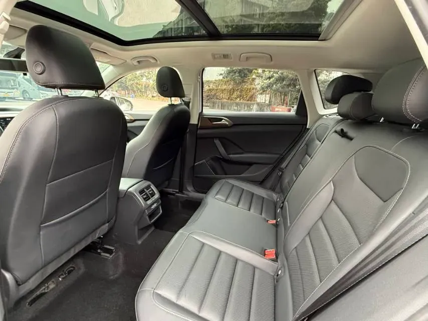 2021 Volkswagen Tharu 1.4T 150HP L4 7DCT,autocango,china used car exporter,china ev exporter,chinese used car exporter,chinese used ev exporter