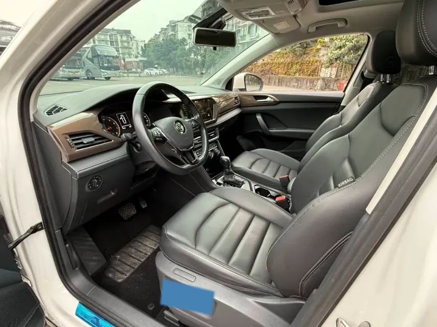 2021 Volkswagen Tharu 1.4T 150HP L4 7DCT,autocango,china used car exporter,china ev exporter,chinese used car exporter,chinese used ev exporter