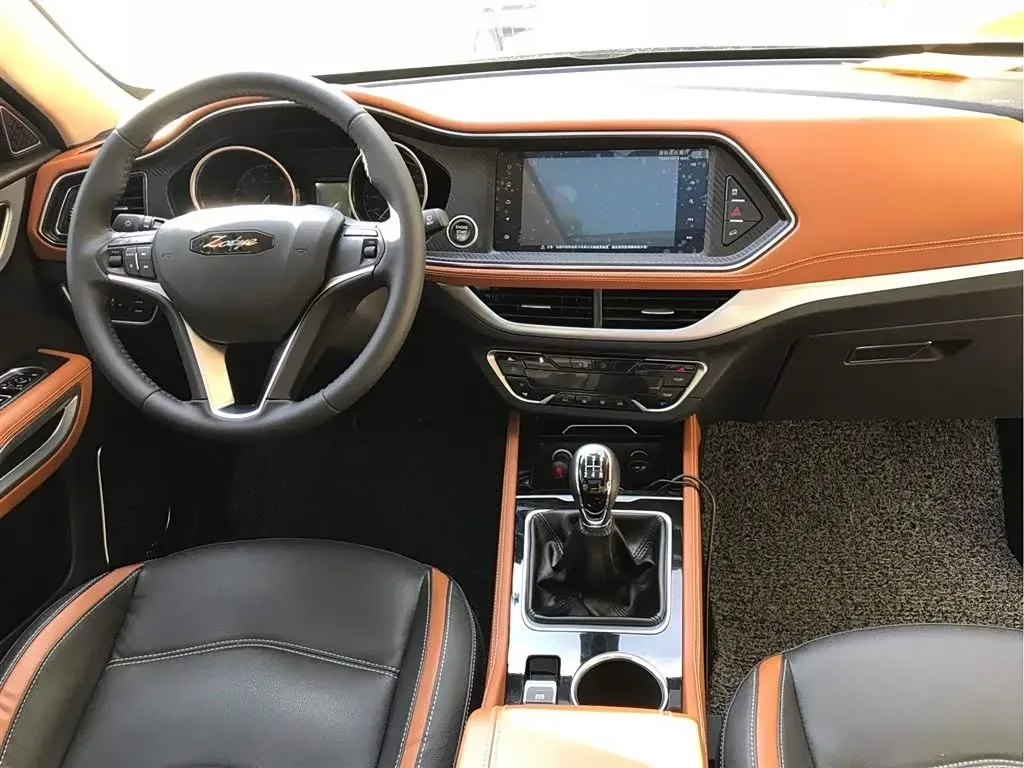 2017 Zotye T300 1.5L 112HP L4 5MT,autocango,china used car exporter,china ev exporter,chinese used car exporter,chinese used ev exporter