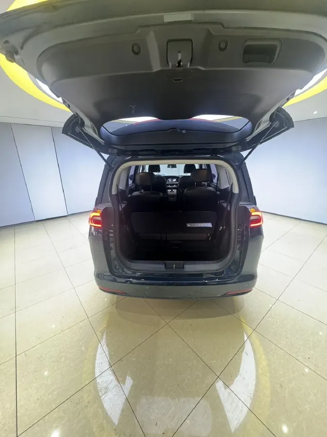 2021 GAC Trumpchi M6 1.5T 169HP L4 6AT,autocango,china used car exporter,china ev exporter,chinese used car exporter,chinese used ev exporter