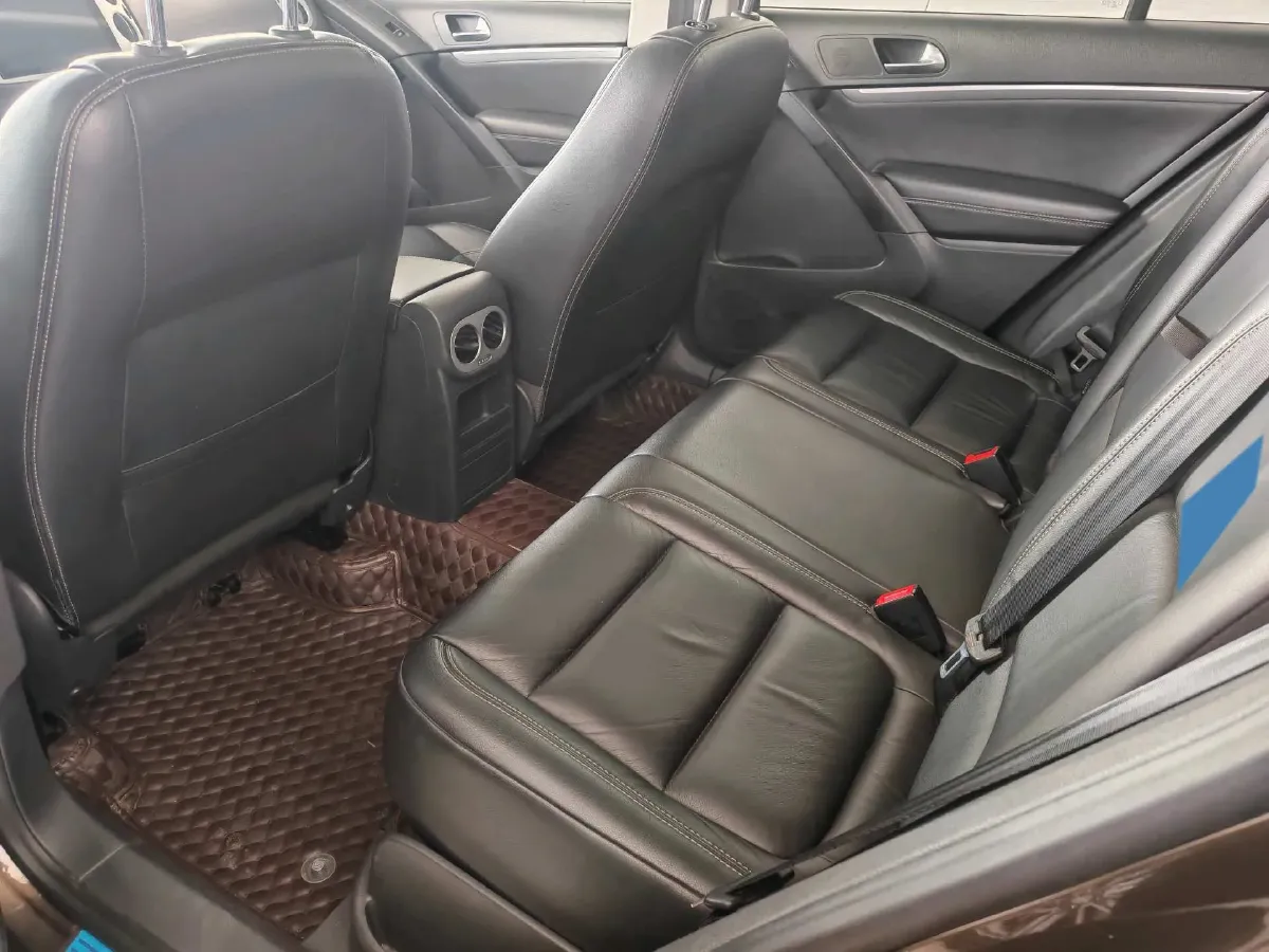 2017 Haval H9 2.0T 190HP L4 8AT,autocango,china used car exporter,china ev exporter,chinese used car exporter,chinese used ev exporter