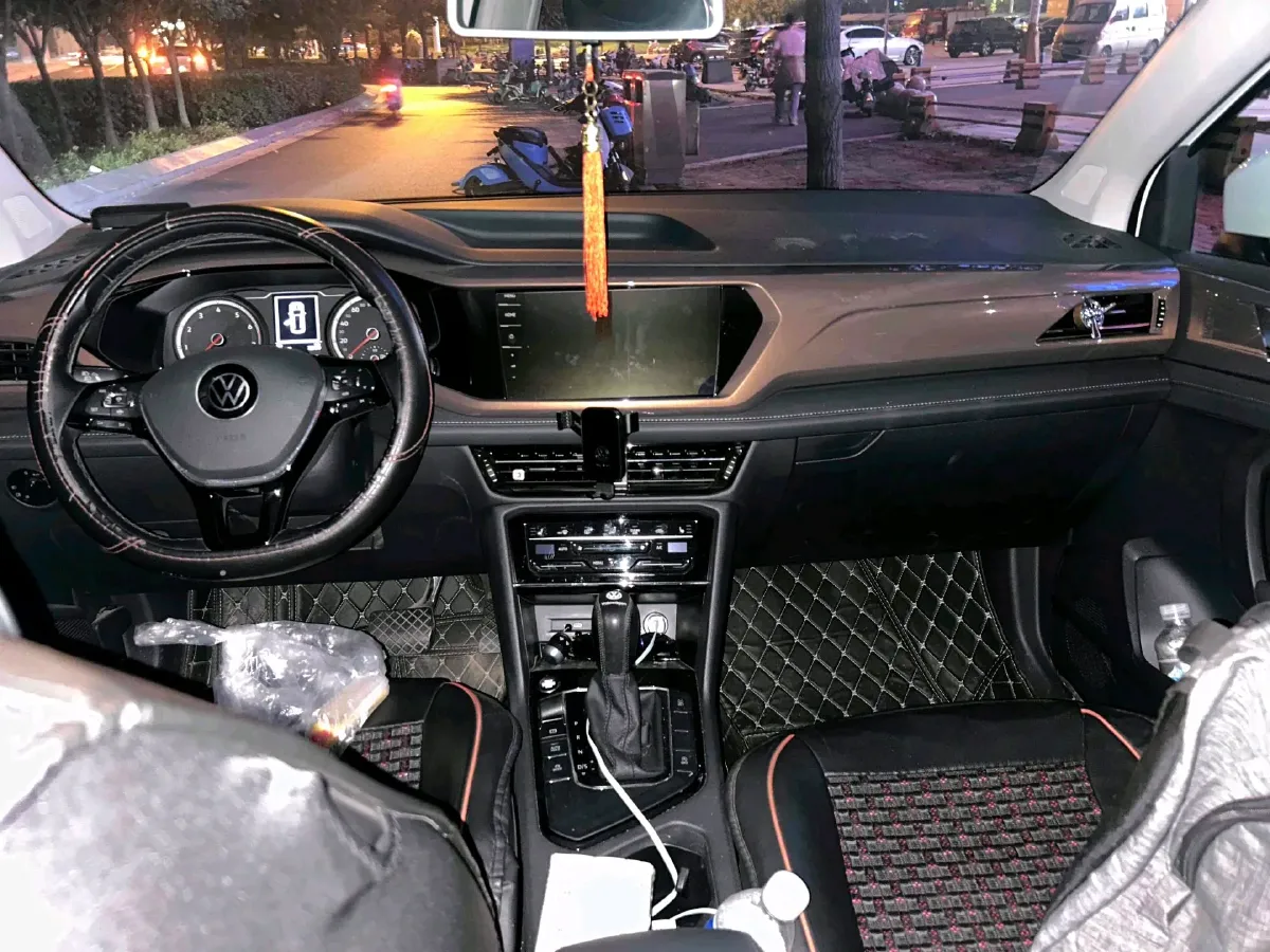 2021 Volkswagen Tharu 1.4T 150HP L4 7DCT,autocango,china used car exporter,china ev exporter,chinese used car exporter,chinese used ev exporter