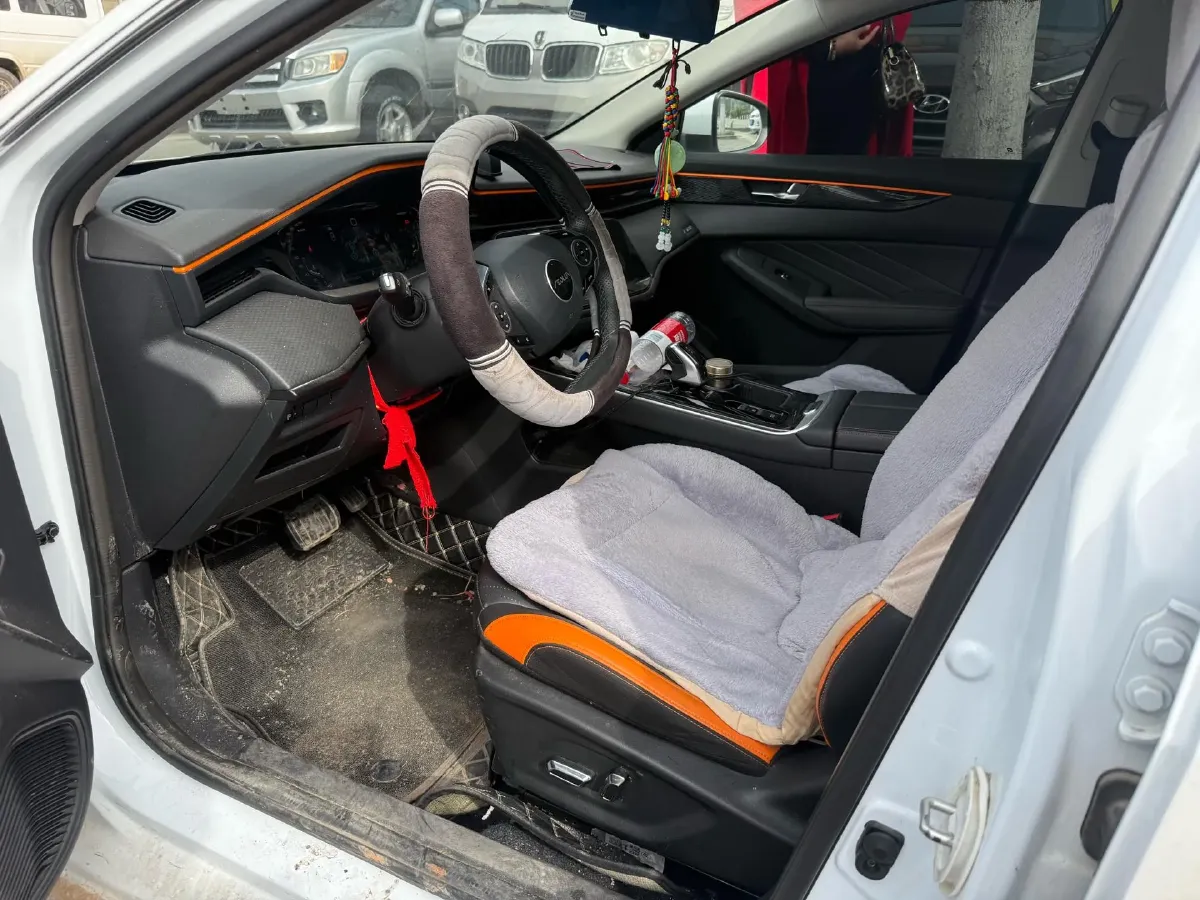 2021 DongFeng Aeolus YiXuan MAX 1.5T 190HP L4 7DCT,autocango,china used car exporter,china ev exporter,chinese used car exporter,chinese used ev exporter