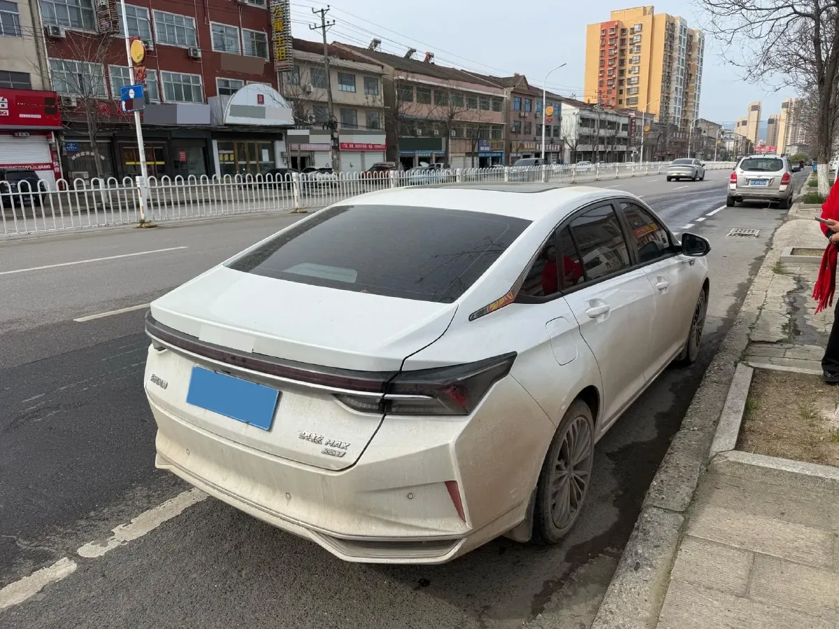 2021 DongFeng Aeolus YiXuan MAX 1.5T 190HP L4 7DCT,autocango,china used car exporter,china ev exporter,chinese used car exporter,chinese used ev exporter
