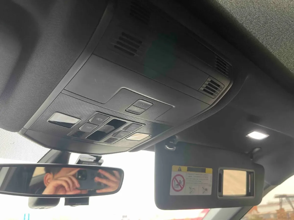 2021 Volkswagen T-Roc 1.4T 150HP L4 7DCT,autocango,china used car exporter,china ev exporter,chinese used car exporter,chinese used ev exporter