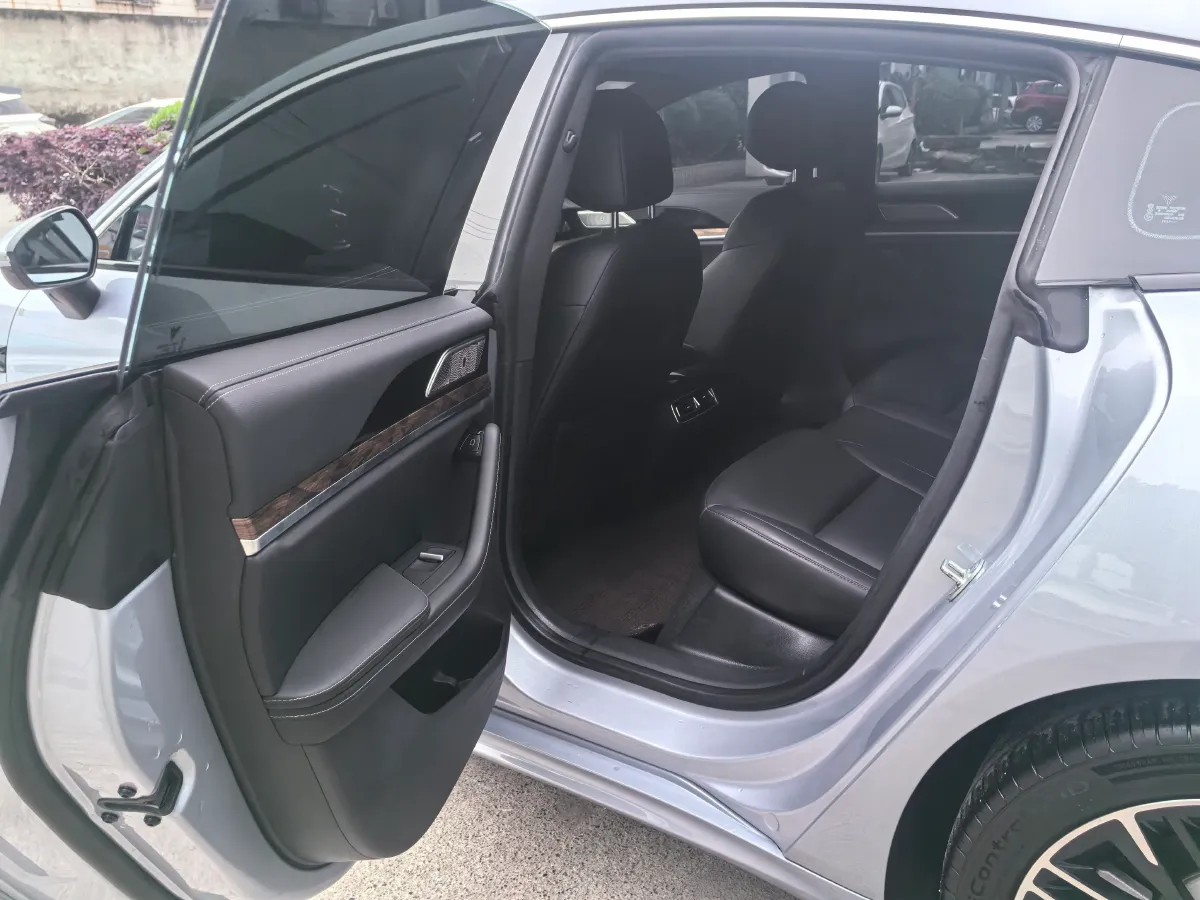 2023 BYD Song Plus BEV 71.8KWH,autocango,china used car exporter,china ev exporter,chinese used car exporter,chinese used ev exporter