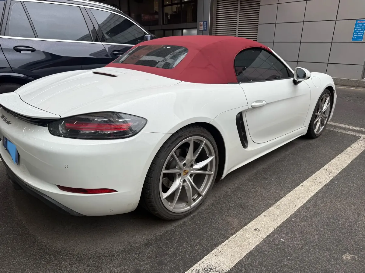 2020 Porsche 718 2.0T 250HP H4 7DCT,autocango,china used car exporter,china ev exporter,chinese used car exporter,chinese used ev exporter