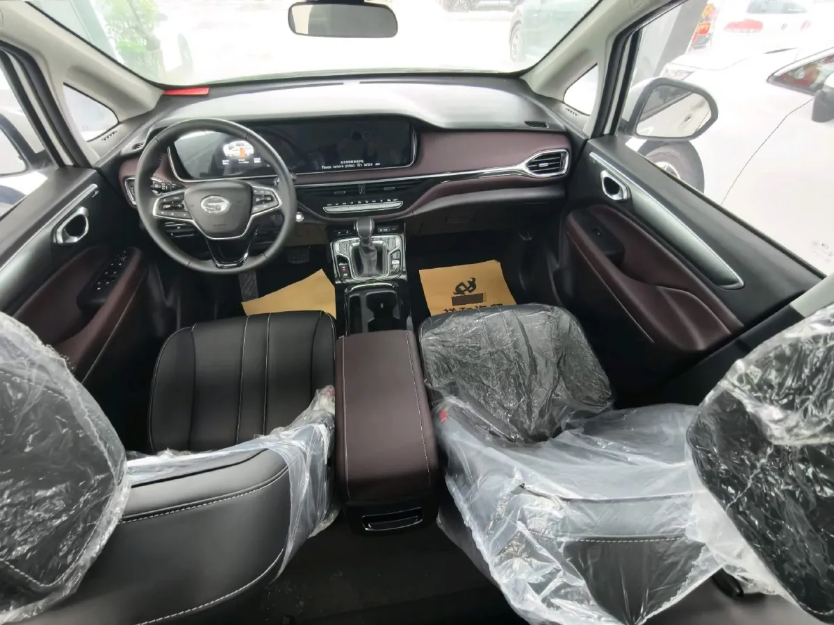 2023 GAC Trumpchi M6 1.5T 177HP L4 7DCT,autocango,china used car exporter,china ev exporter,chinese used car exporter,chinese used ev exporter