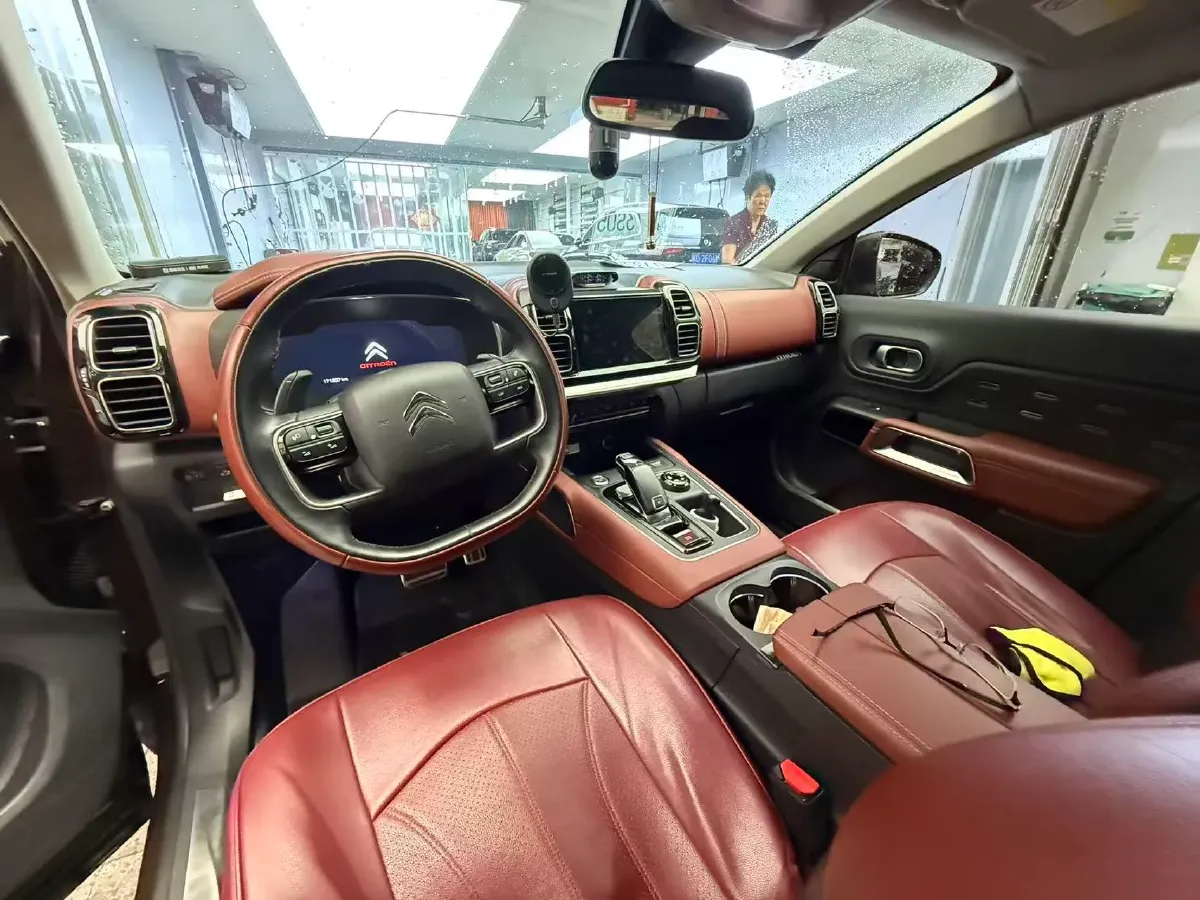 2017 Citroen C5 Aircross 1.8T 204HP L4 6AT,autocango,china used car exporter,china ev exporter,chinese used car exporter,chinese used ev exporter