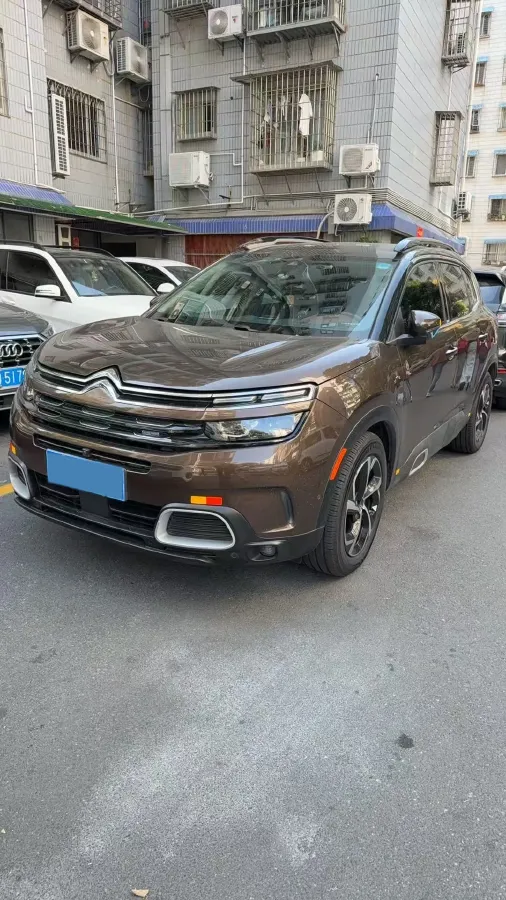 2017 Citroen C5 Aircross 1.8T 204HP L4 6AT,autocango,china used car exporter,china ev exporter,chinese used car exporter,chinese used ev exporter