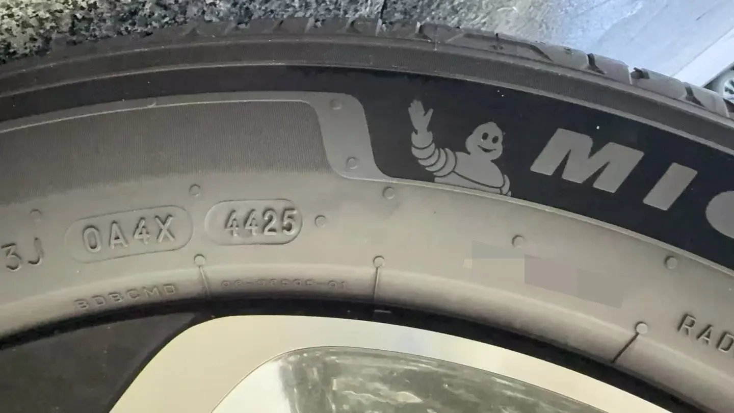 2017 Citroen C5 Aircross 1.8T 204HP L4 6AT,autocango,china used car exporter,china ev exporter,chinese used car exporter,chinese used ev exporter