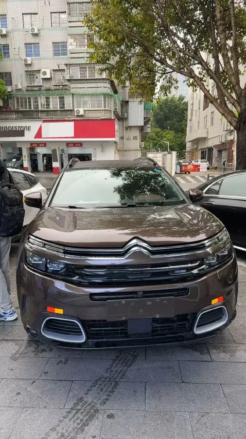 2017 Citroen C5 Aircross 1.8T 204HP L4 6AT,autocango,china used car exporter,china ev exporter,chinese used car exporter,chinese used ev exporter