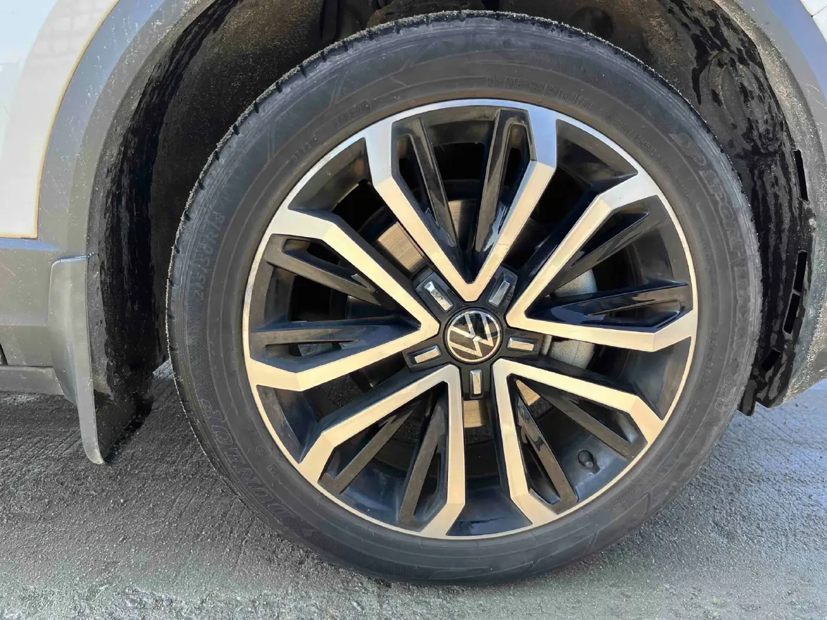 2022 Volkswagen T-Roc 1.4T 150HP L4 7DCT,autocango,china used car exporter,china ev exporter,chinese used car exporter,chinese used ev exporter