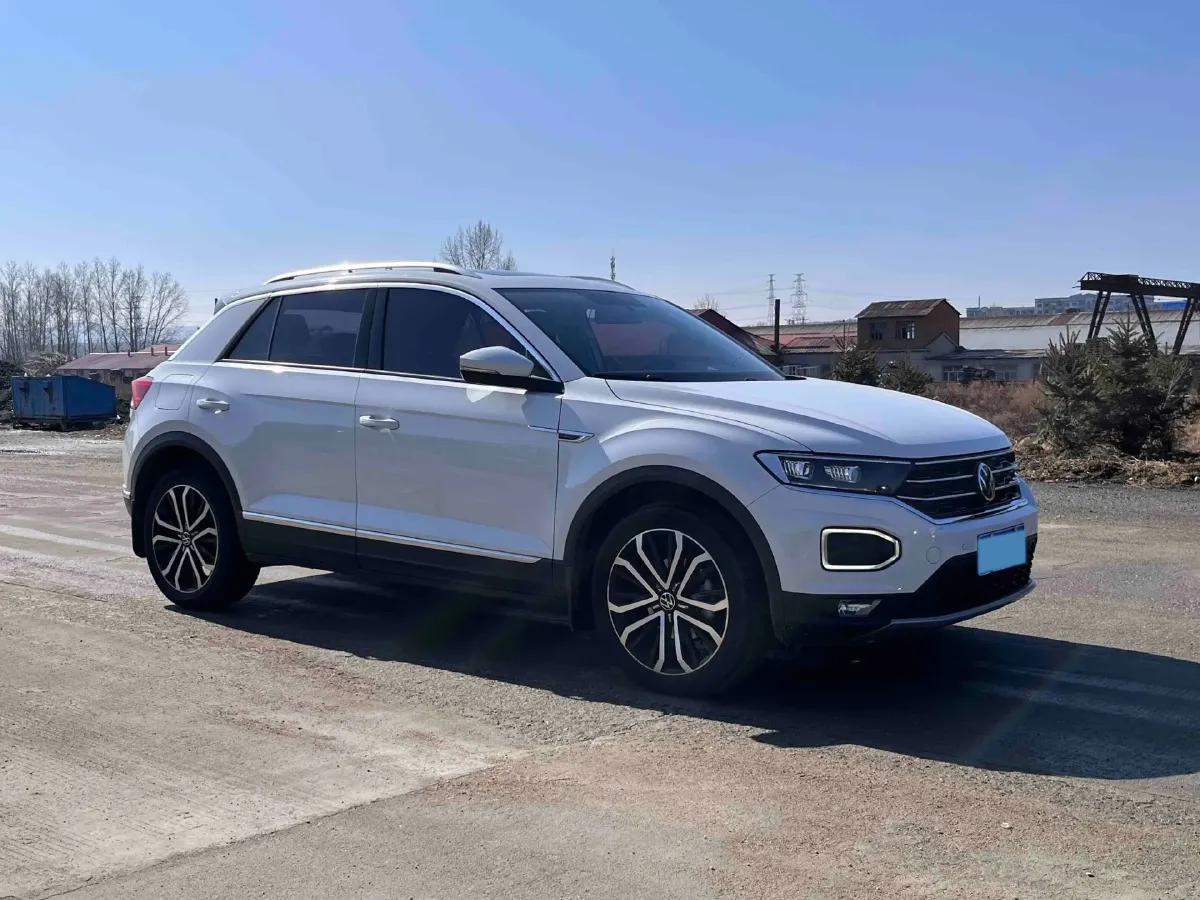 2022 Volkswagen T-Roc 1.4T 150HP L4 7DCT,autocango,china used car exporter,china ev exporter,chinese used car exporter,chinese used ev exporter