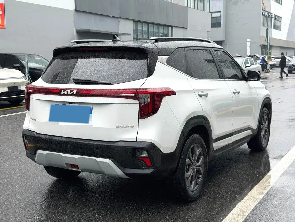 2023 Kia Seltos 1.5L 115HP L4 CVT,autocango,china used car exporter,china ev exporter,chinese used car exporter,chinese used ev exporter