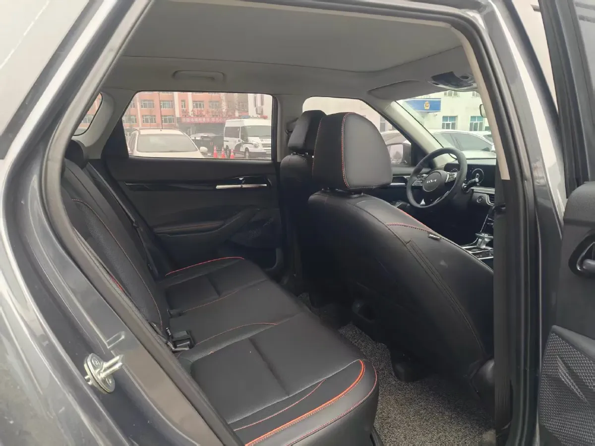 2023 Kia Seltos 1.5L 115HP L4 CVT,autocango,china used car exporter,china ev exporter,chinese used car exporter,chinese used ev exporter