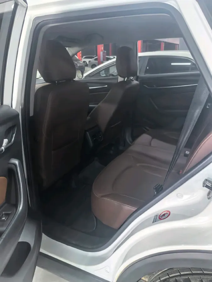 2018 Brilliance Auto V6 1.5T 150HP L4 7DCT,autocango,china used car exporter,china ev exporter,chinese used car exporter,chinese used ev exporter