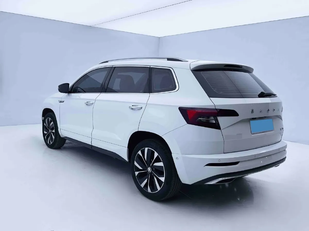 2023 Skoda Karoq 1.4T 150HP L4 7DCT,autocango,china used car exporter,china ev exporter,chinese used car exporter,chinese used ev exporter