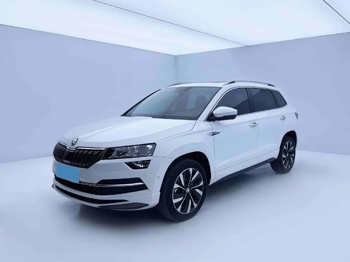 2023 Skoda Karoq 1.4T 150HP L4 7DCT,autocango,china used car exporter,china ev exporter,chinese used car exporter,chinese used ev exporter