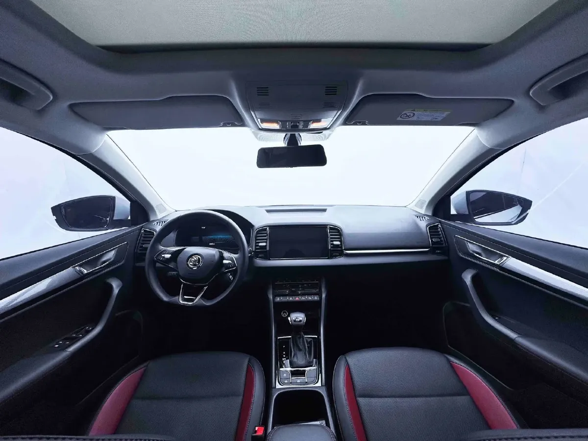 2023 Skoda Karoq 1.4T 150HP L4 7DCT,autocango,china used car exporter,china ev exporter,chinese used car exporter,chinese used ev exporter