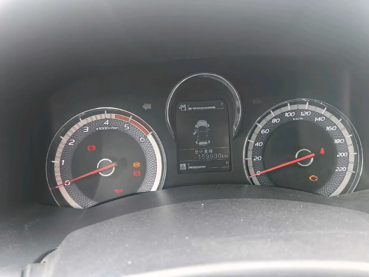 2019 Isuzu LingTuo 2.5T 129HP L4 6MT,autocango,china used car exporter,china ev exporter,chinese used car exporter,chinese used ev exporter