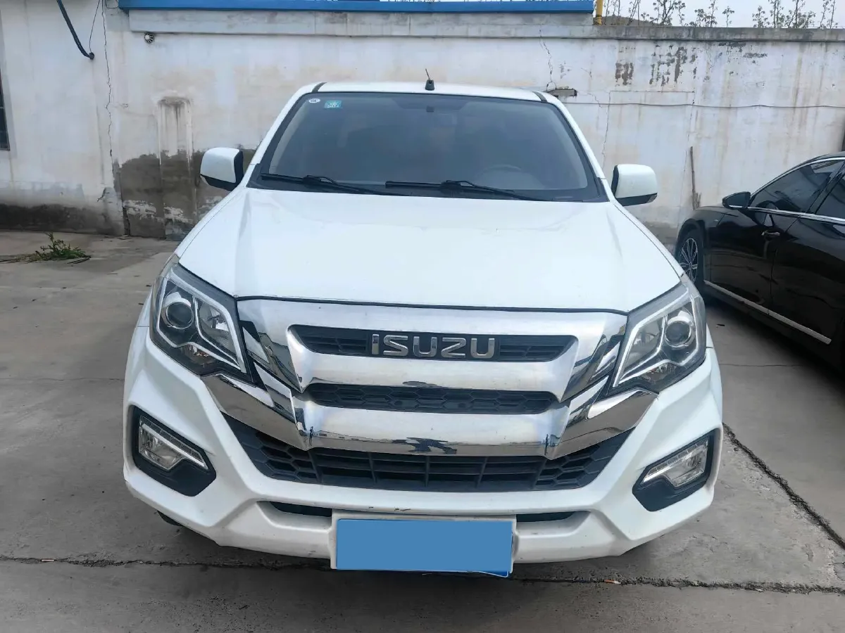 2019 Isuzu LingTuo 2.5T 129HP L4 6MT,autocango,china used car exporter,china ev exporter,chinese used car exporter,chinese used ev exporter