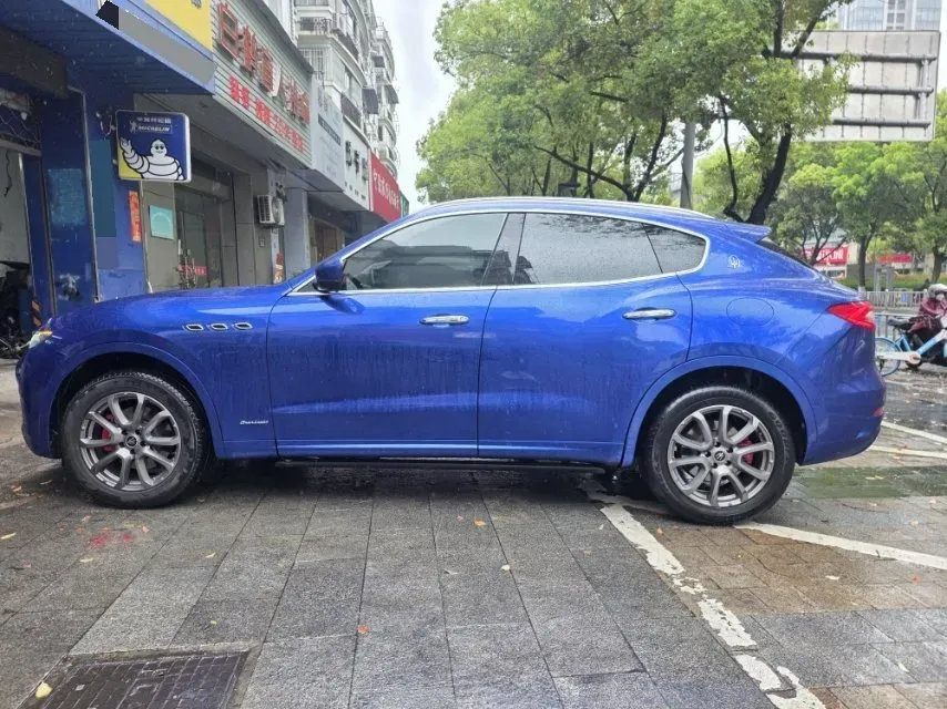 2019 Maserati Levante 3.0T 350HP V6 8AT,autocango,china used car exporter,china ev exporter,chinese used car exporter,chinese used ev exporter