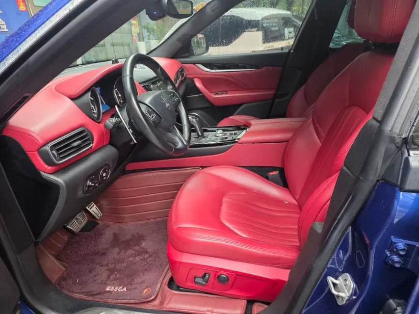 2019 Maserati Levante 3.0T 350HP V6 8AT,autocango,china used car exporter,china ev exporter,chinese used car exporter,chinese used ev exporter