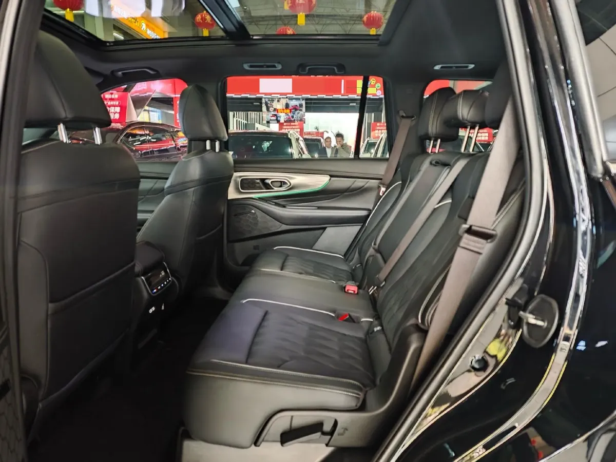 2024 GAC Trumpchi GS8 2.0T 252HP L4 8AT,autocango,china used car exporter,china ev exporter,chinese used car exporter,chinese used ev exporter