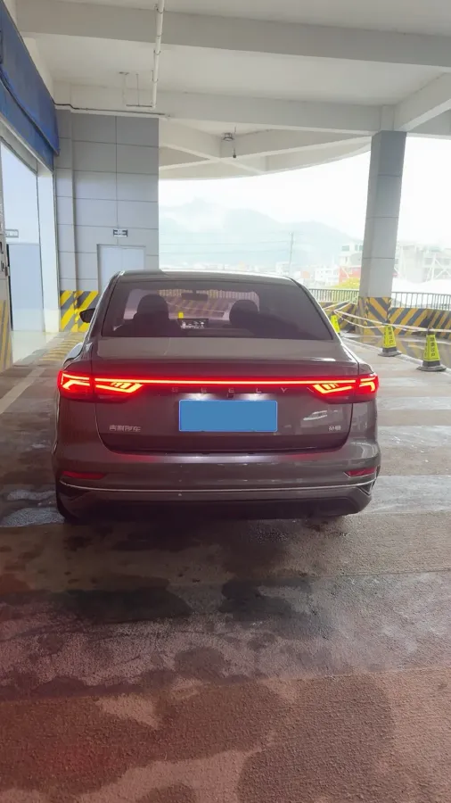 2022 Geely Emgrand 1.5L 114HP L4 CVT,autocango,china used car exporter,china ev exporter,chinese used car exporter,chinese used ev exporter