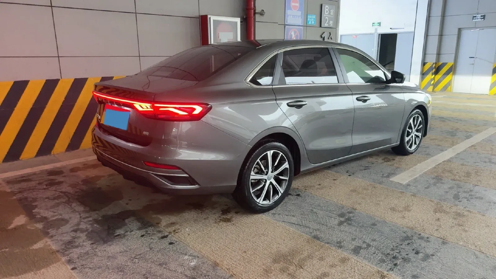 2022 Geely Emgrand 1.5L 114HP L4 CVT,autocango,china used car exporter,china ev exporter,chinese used car exporter,chinese used ev exporter